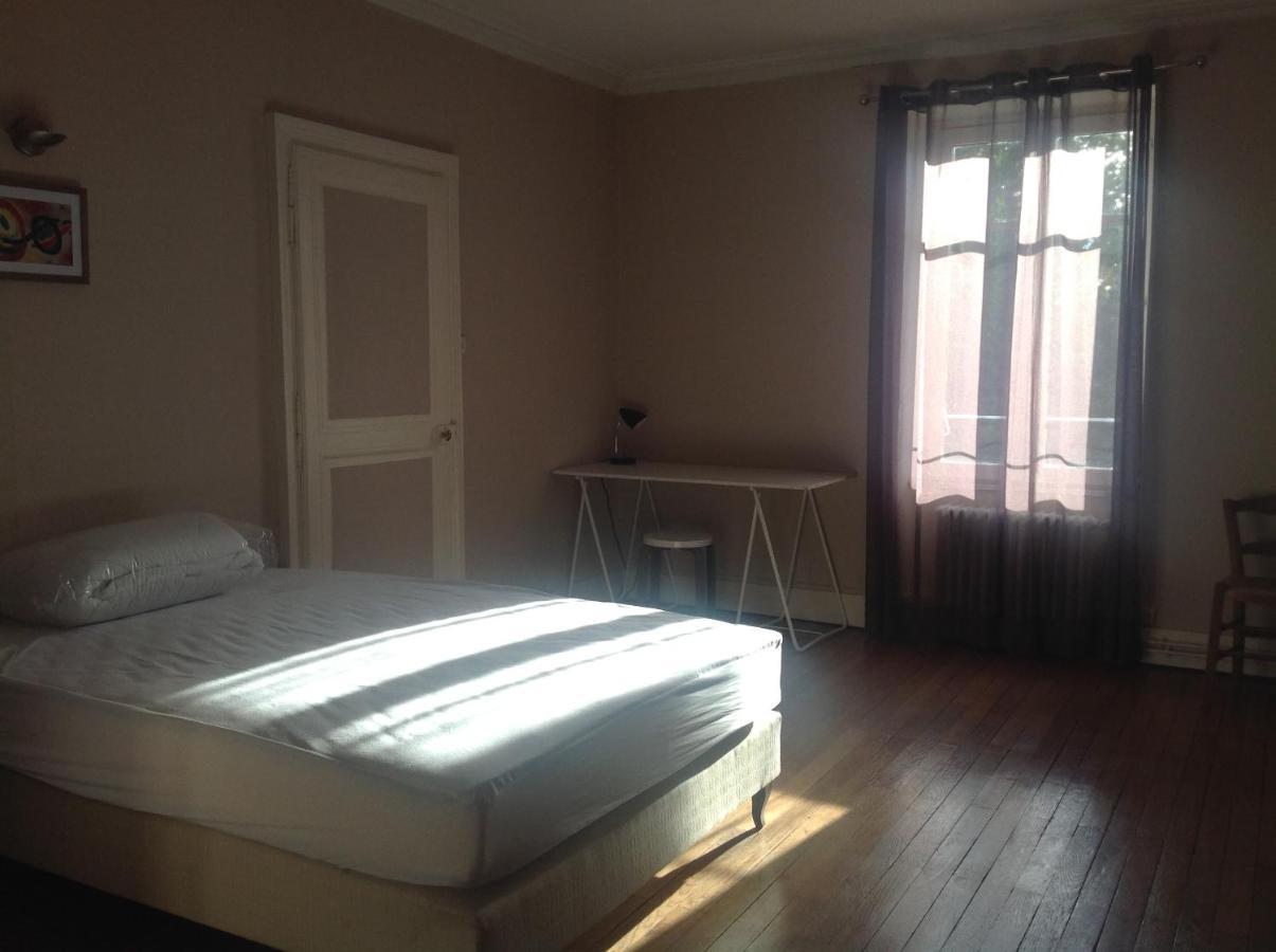 Appartement En Centre Ville Nevers Exteriör bild
